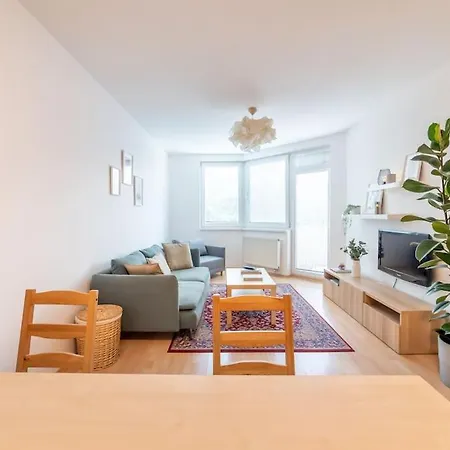 Apartment Grape Bratislava
